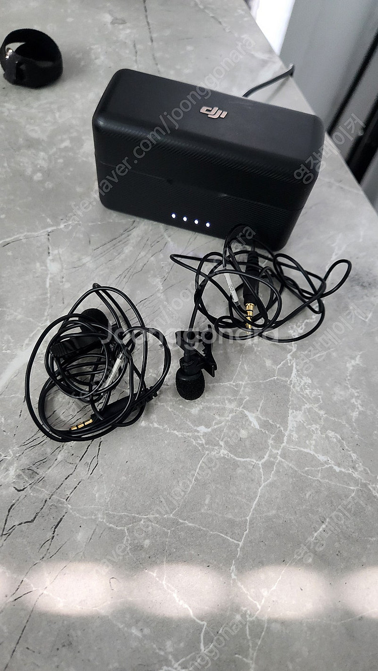 DJI 마이크 (2TX + 1RX 충전 케이스) 방송장...--0