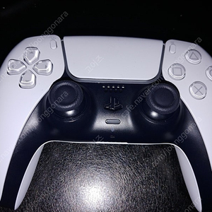 PS5 듀얼센스 (쏠림 현상) 팔아요.