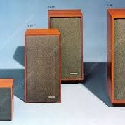 텔레푼켄(telefunken) TL90 혹은 브라운(Braun) LS-80 삽니다.