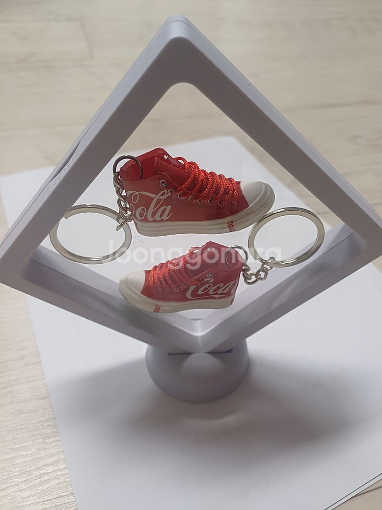코카콜라+컨버스+키스 콜라보 키링 키홀더 한켤레--9