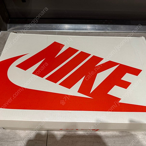 스투시 x 나이키 에어포스 1 ‘07 미드 SP 블랙 310mm