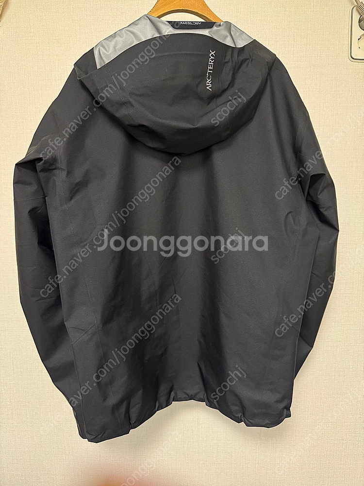 아크테릭스 베타자켓 m 판매합니다--1