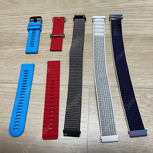 22mm 스트랩 일괄 택포 2에 팝니다.