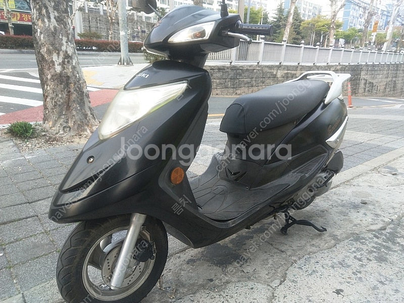 스즈키 스쿠터 익사이트125. 5600km. 부산--0