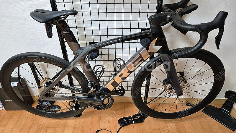 TREK 마돈 SLR 7 6세대 Di2+acc 판매--0