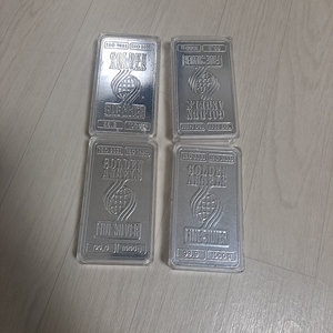 실버바 1kg 176만원