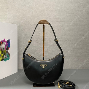 PRADA 아르케 숄더백