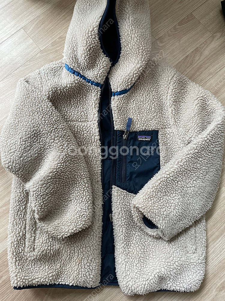 파타고니아키즈 베스트 2개 리버시블점퍼 일반점퍼 총 4개 팝니다--6