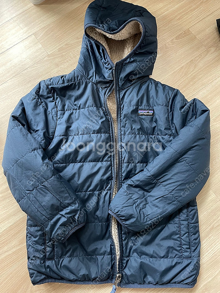 파타고니아키즈 베스트 2개 리버시블점퍼 일반점퍼 총 4개 팝니다--7