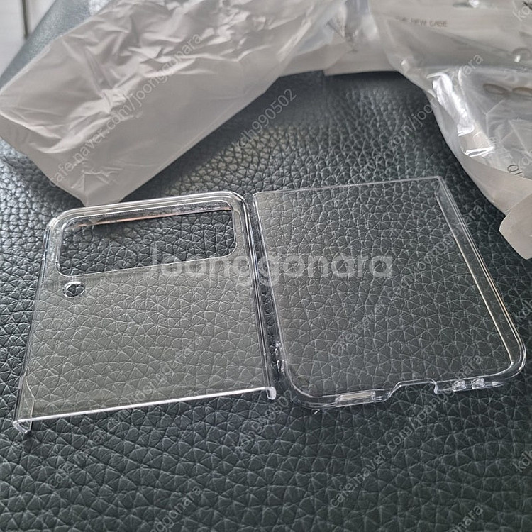 제트플립4하드 투명케이스--2