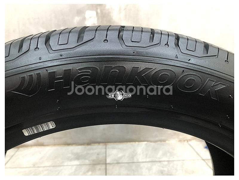 중고타이어 한국타이어 다이나프로 HL3 245/45R1...--2