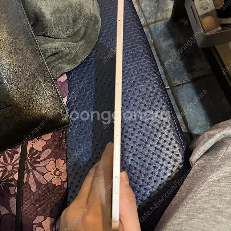 갤럭시 탭 s8 5g 256g 팝니다--6