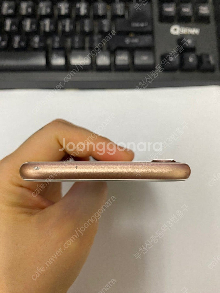203275 아이폰8 로즈골드 액정+뒷면SS급 64GB...--2