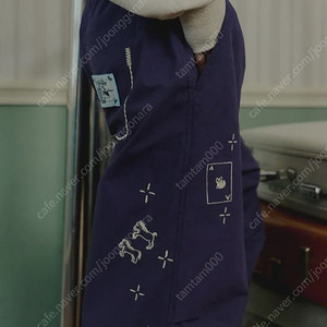 론론 코튼팬츠(DRAWING STITCH PARACHUTE PANTS NAVY) 새상품