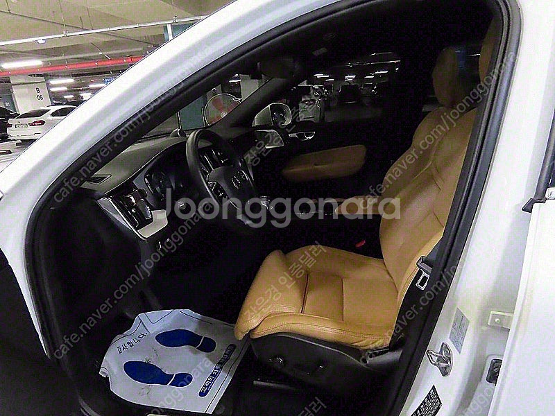 ★특가★ 4,250만원 볼보 XC60(2세대) D5 A...--4