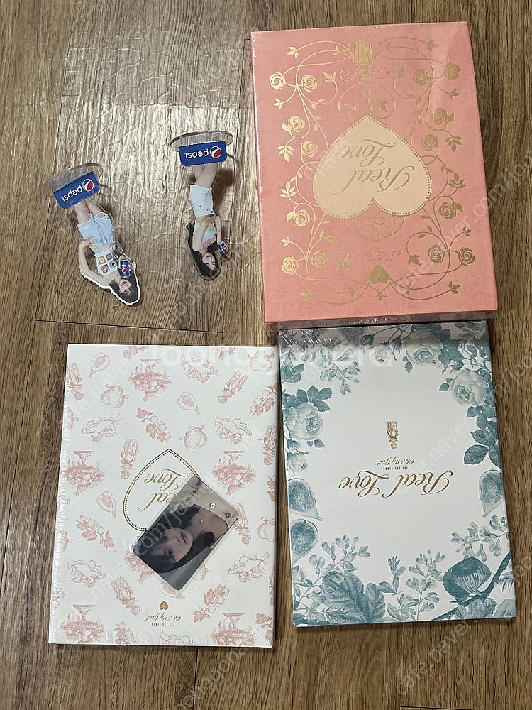 오마이걸 2집 리얼러브 앨범들 새것--0