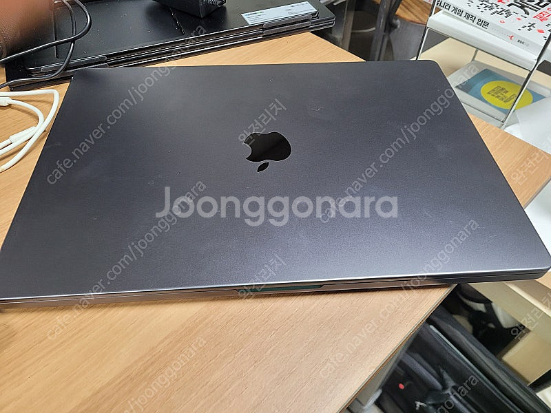맥북 m3 max 48gb 1tb 300에 팜--0