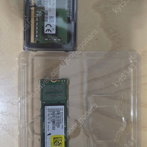 M2 sata 삼성 128gb , ddr4 2400t 4g 노트북용 램 팝니다