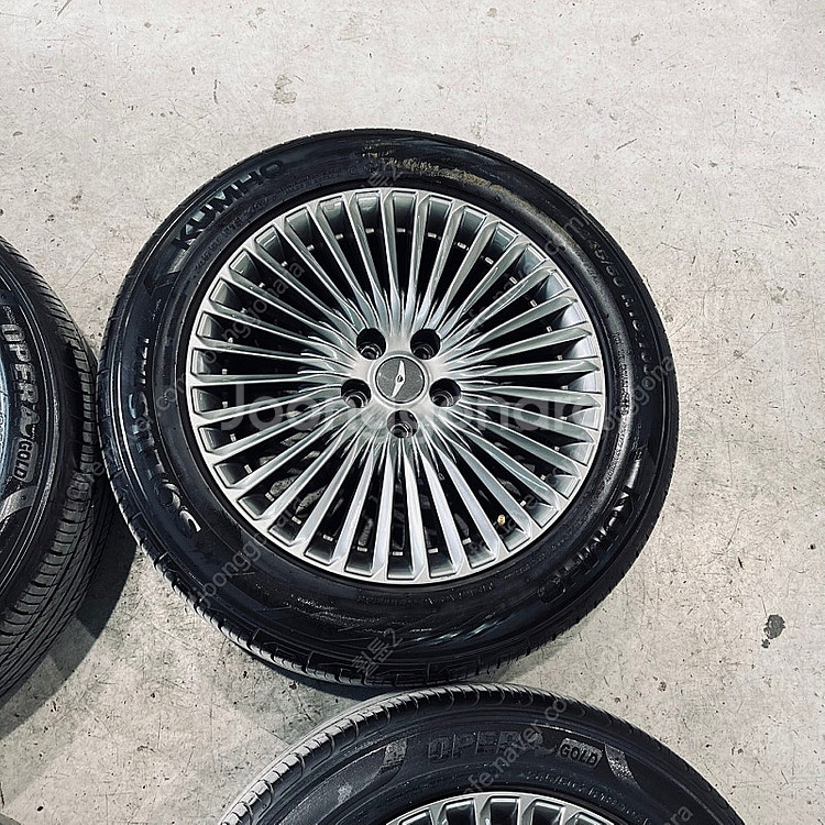 제네시스G90 18인치 중고휠타이어 / 245/50R1...--2
