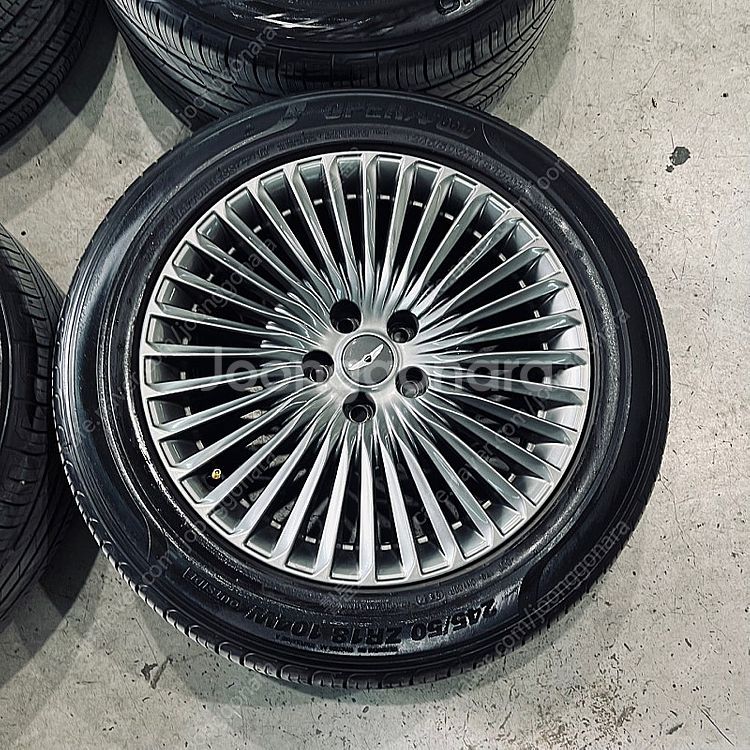 제네시스G90 18인치 중고휠타이어 / 245/50R1...--4