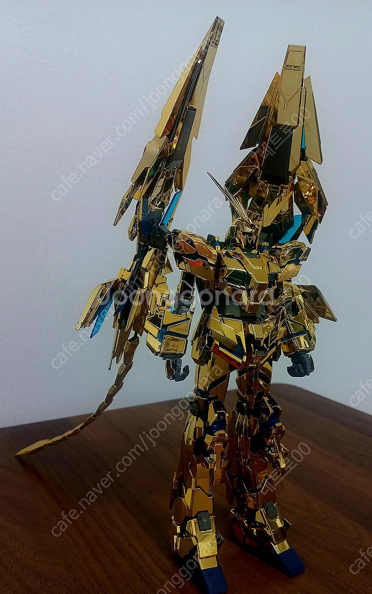 MG 유니콘건담 페넥스 네러티브 한정판 가조립 팝니다.--5