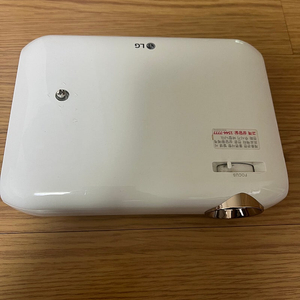 lg 빔 프로젝터 pw1500 팝니다