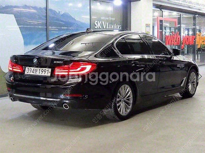 @19년식 5시리즈(7세대) 530i xDrive 럭셔...--4