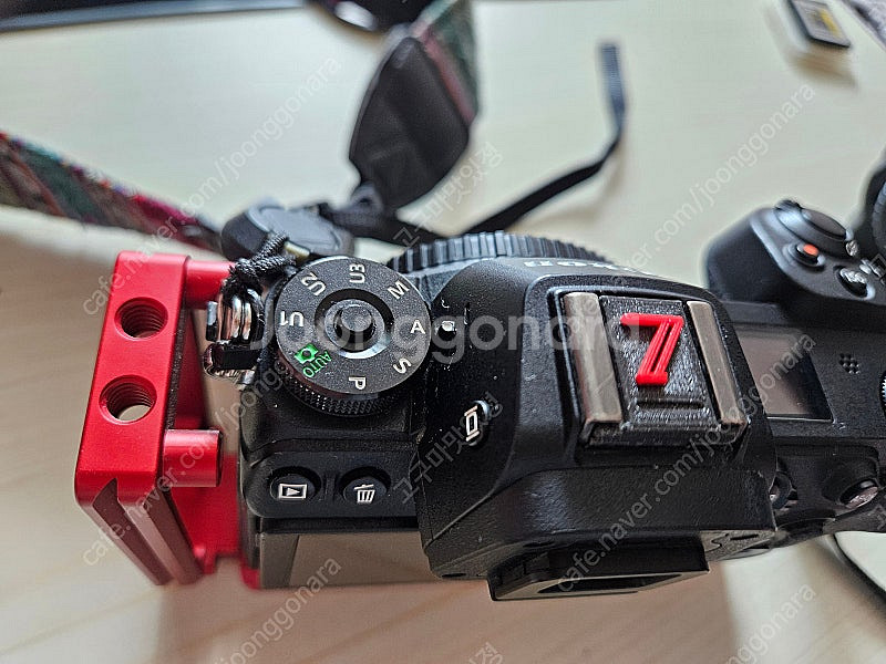 니콘z7+FTZ+배터리2+배터리4개+L플레이트 /z35...--8