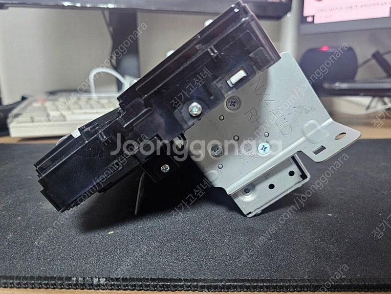 22년식 NX4 투싼 순정오디오 및 마감재--3