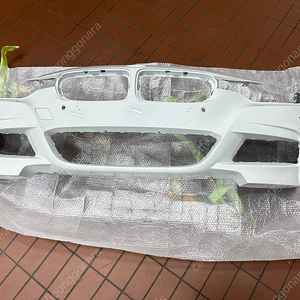 F30 M팩 범퍼 정품 / (센터 재도색 완료) 판매