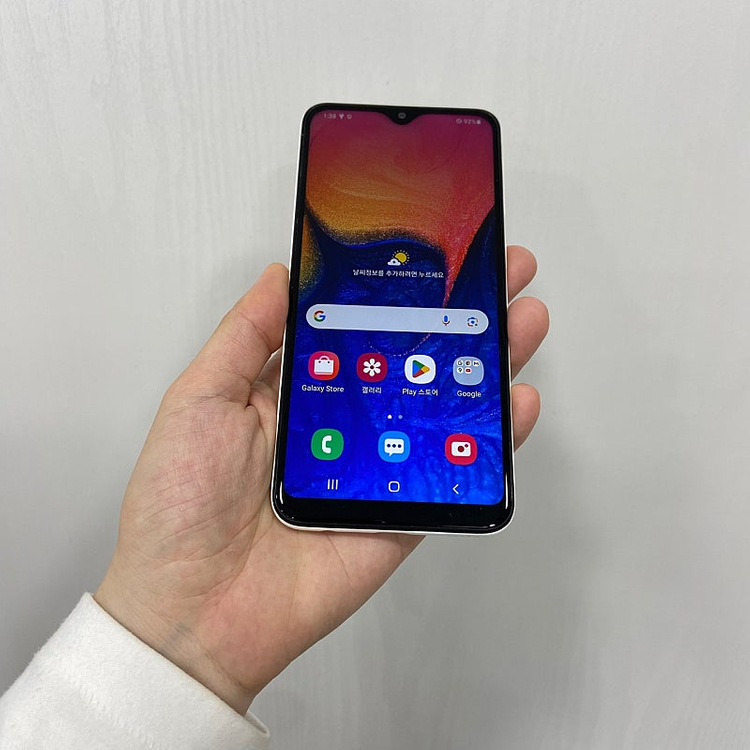 72285 갤럭시A10E 32기가 화이트 자급제 팝니다. 6만원 이미지