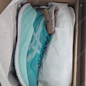 아식스 슈퍼블라스트2 285 size