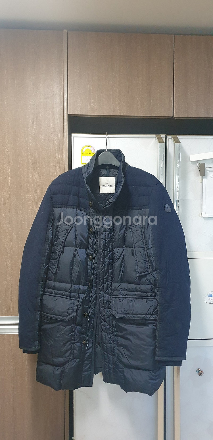 몽클레어 남자 패딩코트 4사이즈--0