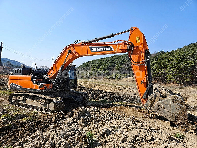 두산 DX320LC 2022년식 가동4100 어라운드뷰...--0
