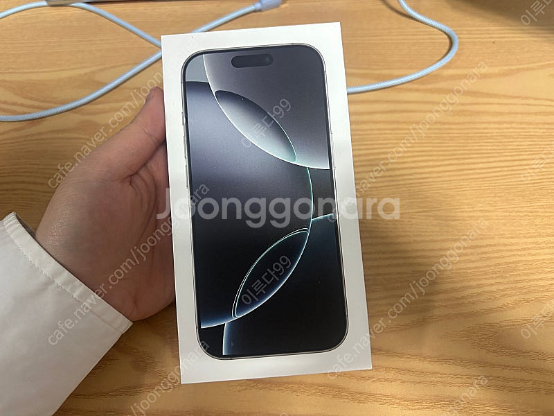 아이폰 16 프로 화이트 256GB--0