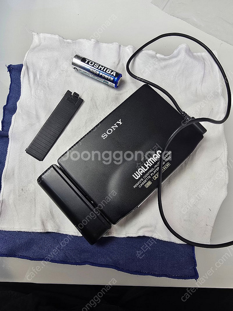 소니 워크맨 wm-703c 판매합니다--0