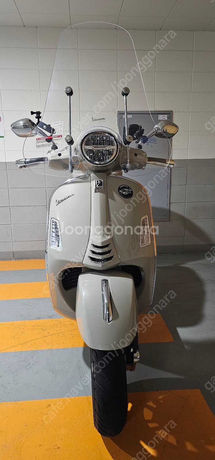 24년 베스파 gts300 판매합니다.--1
