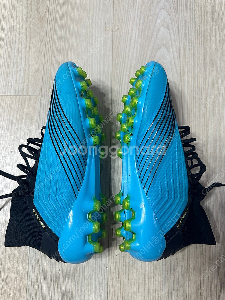 아디다스 프레데터 19.1 AG 250mm 축구화--4