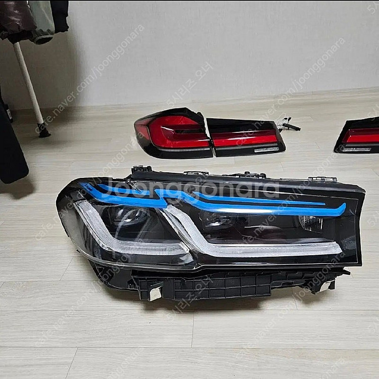 BMW 530i Lci 레이저 라이트 세트 (신품)--0