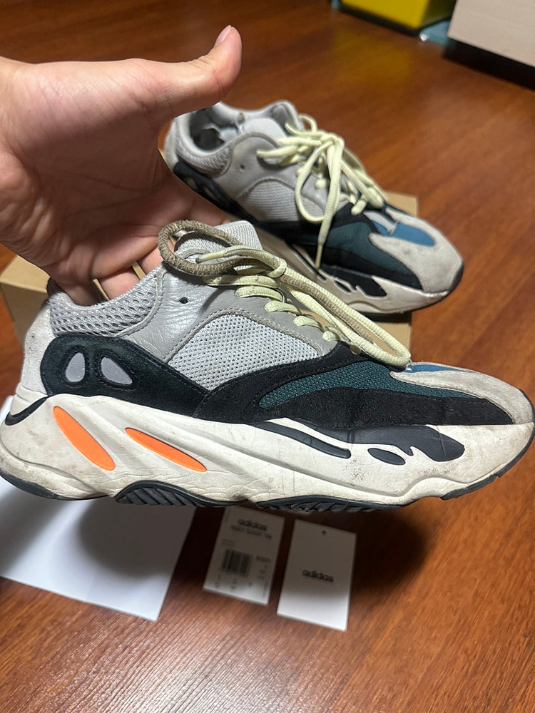 [265]아디다스 이지부스트 700 웨이브 러너 솔리드 그레이 이미지