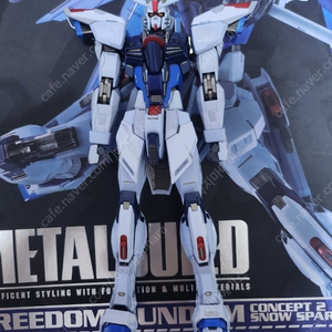 메탈빌드 프리덤 스노우 스파클 미전시 새제품 판매해요!