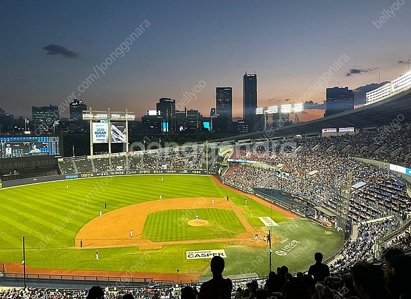 4월13일(일요일) 엘지와 두산경기티켓(1매)--0