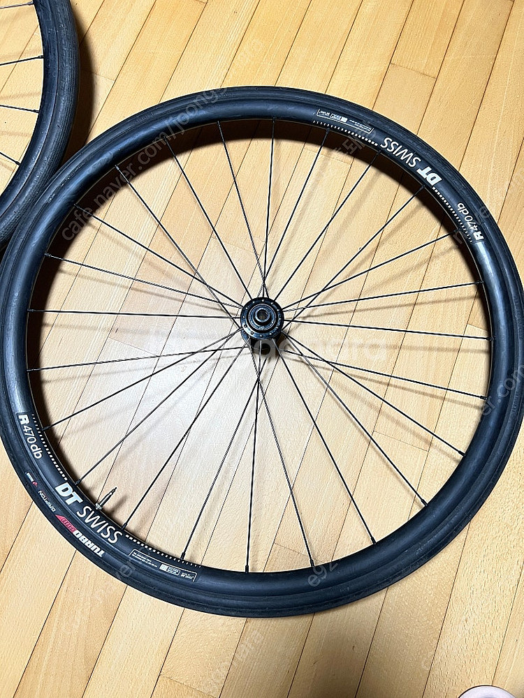 DT SWISS R470db 디스크 휠셋 판매합니다.--1