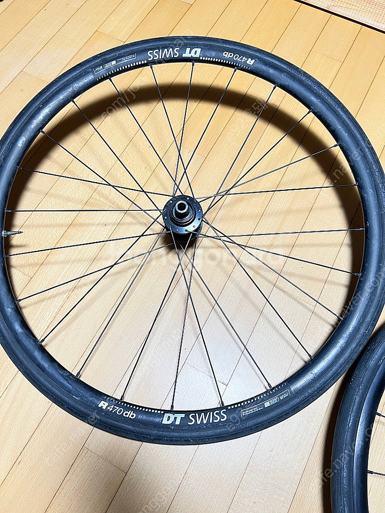 DT SWISS R470db 디스크 휠셋 판매합니다.--2