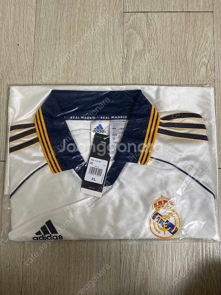 [국내판 XL] 레알 마드리드 아디다스 레트로 99/00 홈 JJ3801--0