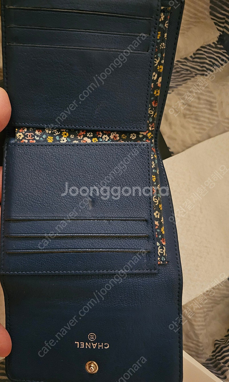 정품))개런티카드있음,샤넬 고트스킨 COCO로고 반지갑--3