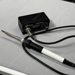 OLED 온도조절 납땜 인두기 QUICKO T12-942 팝니다.