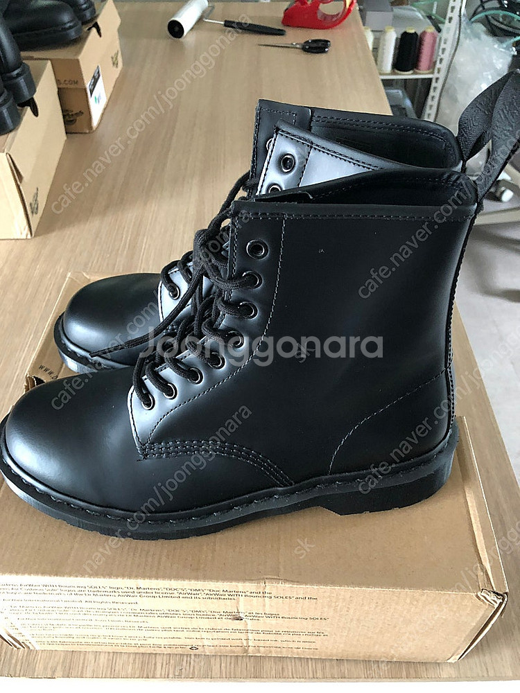 닥터마틴 1460 MONO BLACK 14353001 ...--7