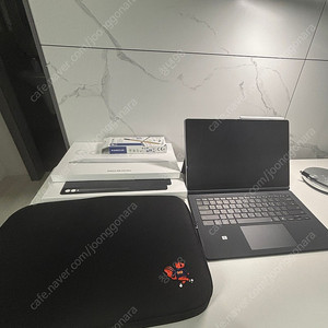 갤럭시탭 S10 울트라 플레티넘 실버(Wi-Fi) 256gb, 키보드, 여분펜, 받침대, 파우치