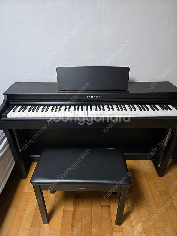야마하 디지털피아노 CLP-625 (의자포함)--2